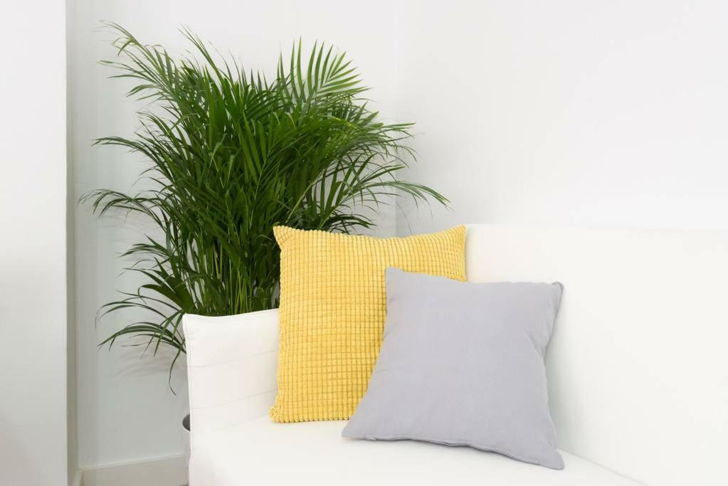 Lyrioshomes Malaga Cervantes Dış mekan fotoğraf