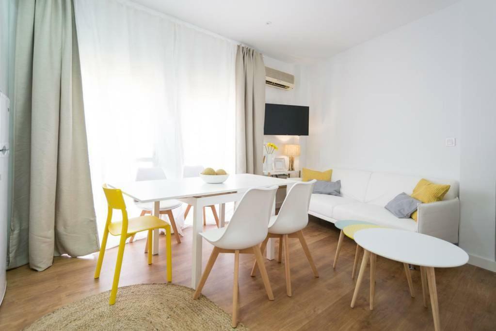 Lyrioshomes Malaga Cervantes Dış mekan fotoğraf